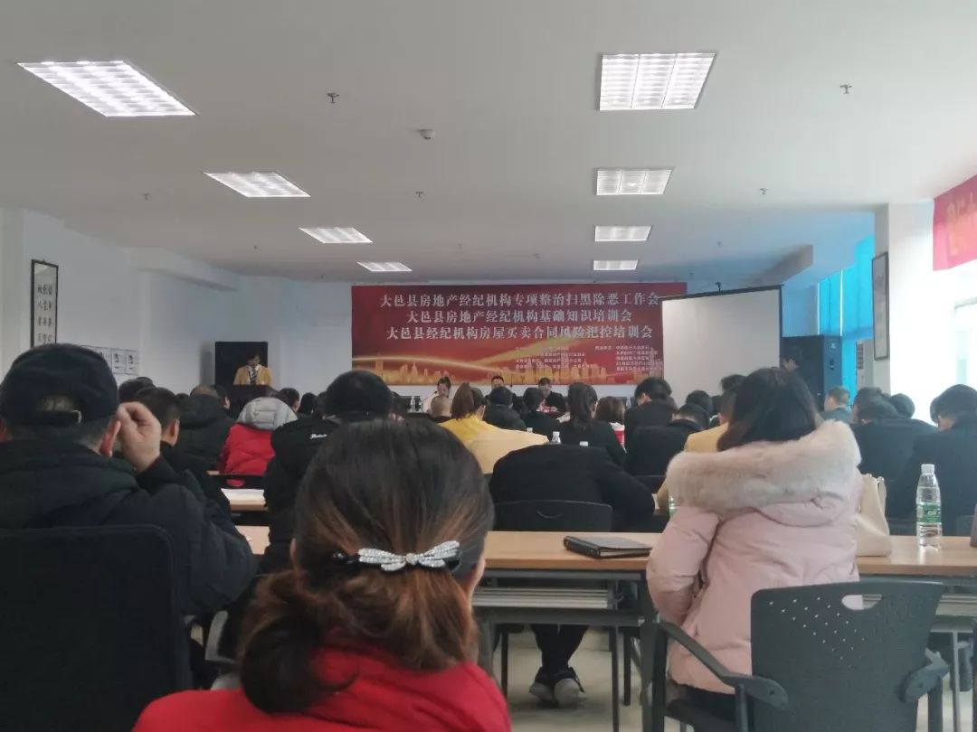 最新公积金提取代办中介上海方法分析(最方便真实的云南上海公积金代办提取业务方法)